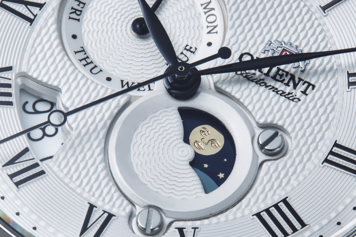 RA-AK0008S | ORIENT: Mechanical Classic Watch, Leather Strap