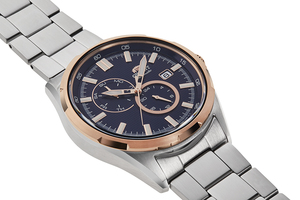 ORIENT: Mechanical Sports Watch, Metal Strap - 42.6mm (RA-AK0601L)