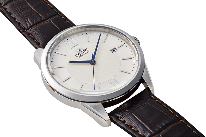 ORIENT: Mechanical Contemporary Watch, Leather Strap - 40.8mm (RA-AC0017S)