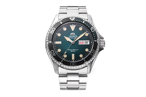 ORIENT: Mechanical Sports Watch, Metal Strap - 41.8mm (RA-AA0811E)