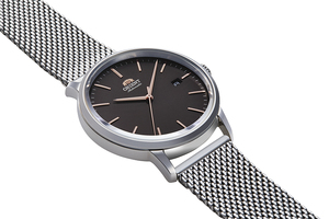 ORIENT: Mechanical Contemporary Watch, Metal Strap - 40.0mm (RA-AC0E05N)