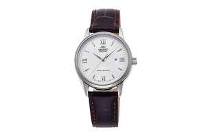 ORIENT: Mechanical Contemporary Watch, Leather Strap - 32.0mm (RA-NR2005S)