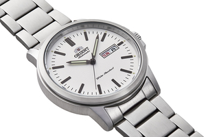 ORIENT: Mechanical Contemporary Watch, Metal Strap - 41.9mm (RA-AA0C03S)