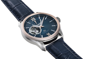 ORIENT STAR: Mechanical Contemporary Watch, Leather Strap - 39.3mm (RE-AT0015L) Limited