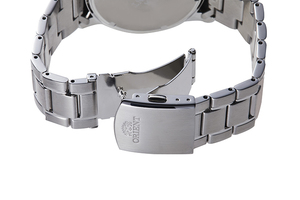 ORIENT: Quartz Sports Watch, Metal Strap - 42mm (RA-KV0001B)