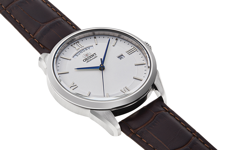 ORIENT: Mechanical Contemporary Watch, Leather Strap - 40.8mm (RA-AX0008S)