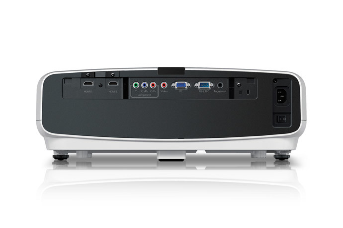 PowerLite Home Cinema 5030UBe 2D/3D 1080p 3LCD Projector PowerLite Home Cinema 5030UBe 2D/3D 1080p 3LCD Projector