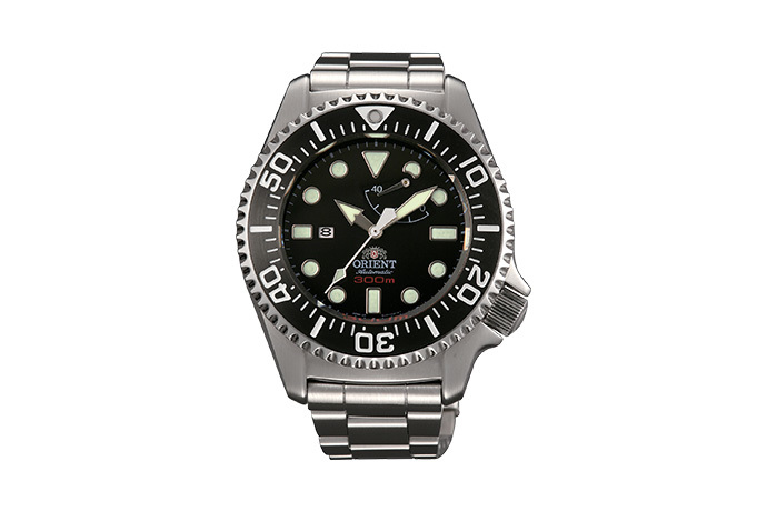 orient mechanical sports watch