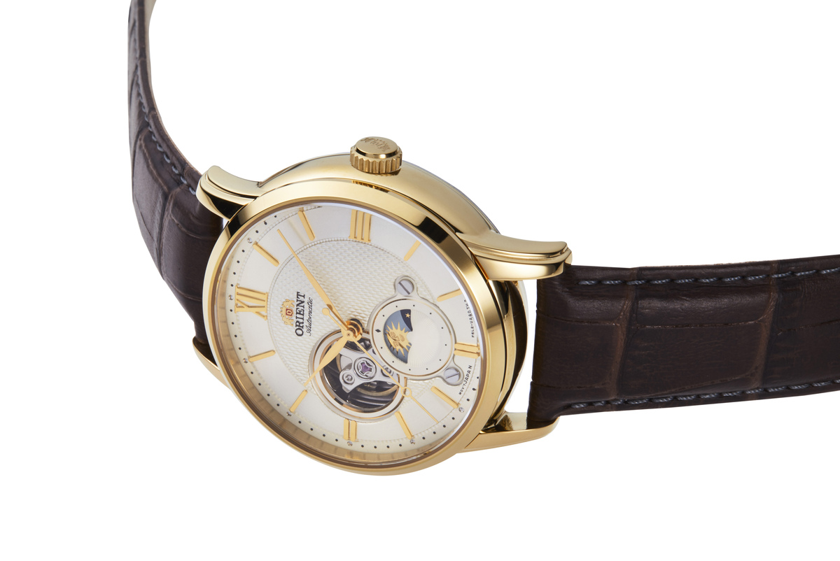 ORIENT: Mechanical Classic Watch, Leather Strap - 42.0mm (RA-AS0010S)