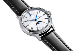 ORIENT STAR: Mechanical Classic M45 Watch, Cordovan Strap - 39.5mm (RE-BW0004S)