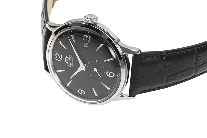 Orient classic outlet small seconds