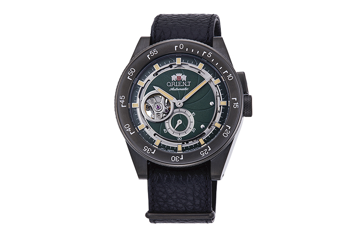 ORIENT: Mechanical Revival Watch, Leatherl Strap - 40.8mm (RA-AR0202E)