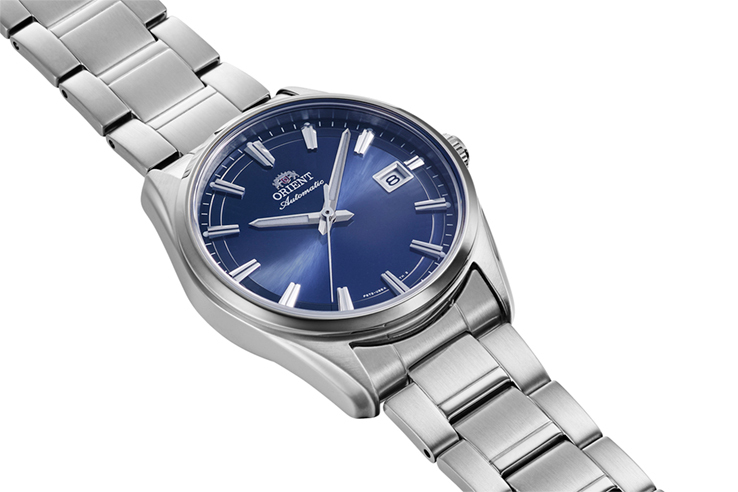 ORIENT: Mechanical Contemporary Watch, Metal Strap - 38.5mm (RA-AC0R02L)