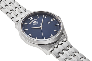 ORIENT: Mechanical Contemporary Watch, Metal Strap - 40.8mm (RA-AX0004L)