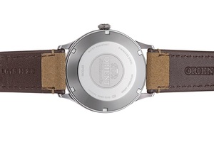 ORIENT: Mechanical Classic Watch, Synthetic leather Strap - 42.0mm (RA-AC0P01E)