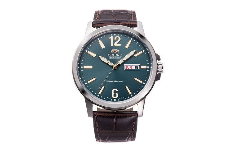 Orient: Mecánico Sports Reloj, Metal Correa - 41.5mm (AA02005D)