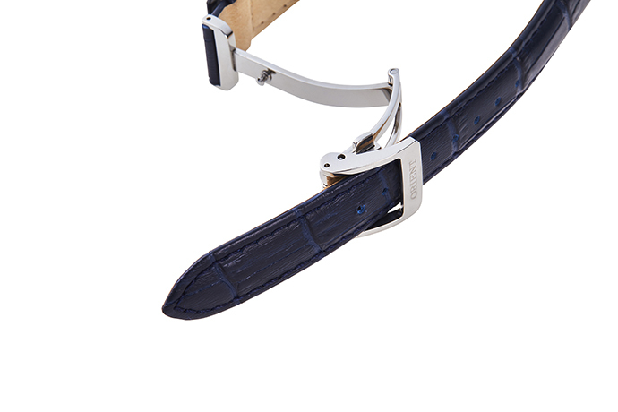 ORIENT: Kvarc Klasszikus Karóra, Bőr Szíj - 34.8mm (RA-KA0004L)