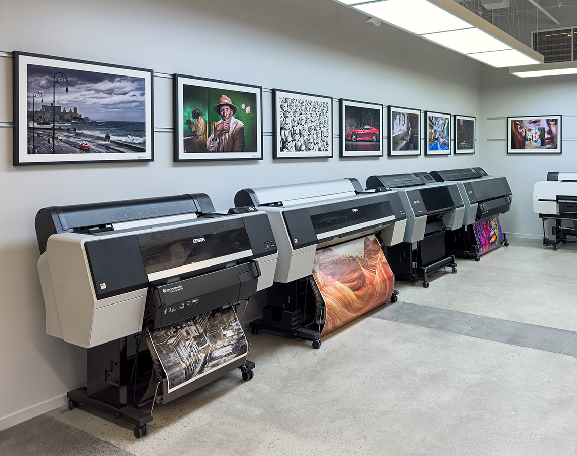 Printers and print samples in Epson Partner Demo Center