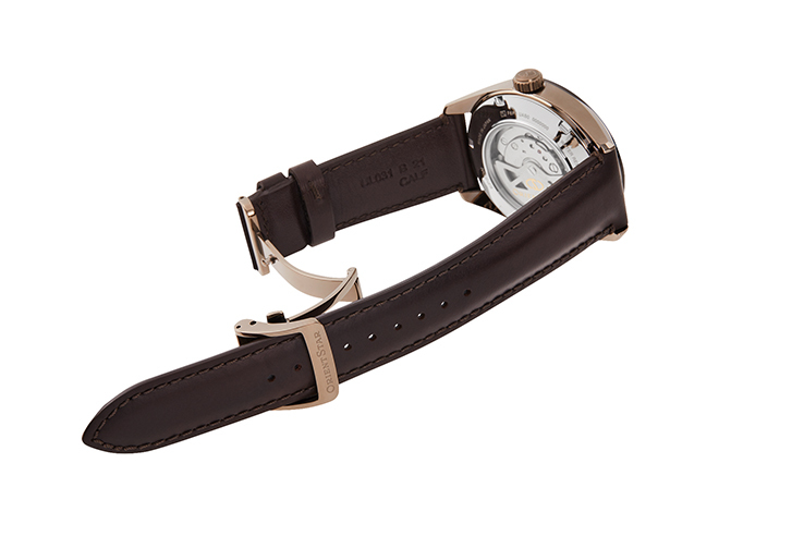 ORIENT STAR: Mechanical Contemporary Watch, Leather Strap - 41.0mm (RE-AV0115B)