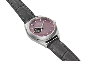 ORIENT STAR: Mechanical Contemporary Watch, Calf Strap - 30.0mm (RE-ND0103N)