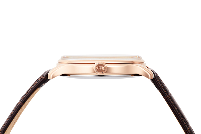 ORIENT: Mechanical Classic Watch, Leather Strap - 43.0mm (RA-AG0012S)