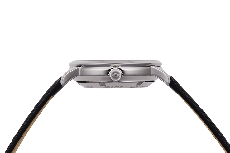 ORIENT: Mechanical Contemporary Watch, Leather Strap - 39.5mm (RA-AA0A06S)
