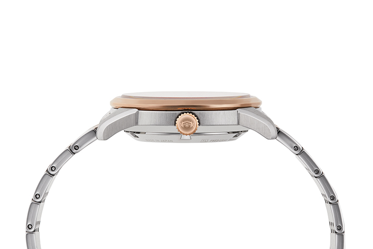 ORIENT: Mechanical Contemporary Watch, Metal Strap - 40.8mm (RA-AX0001S)