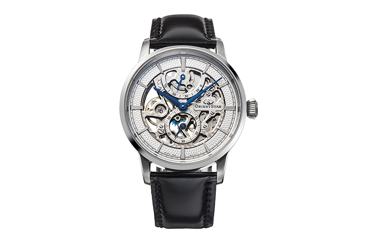 ORIENT STAR Skeleton Landing | ORIENT Watch Global Site