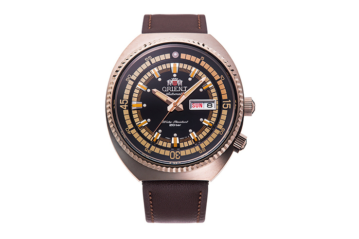 ORIENT: Mechanical Sports Watch, Leather Strap - 43.5mm (RA-AA0E06B)