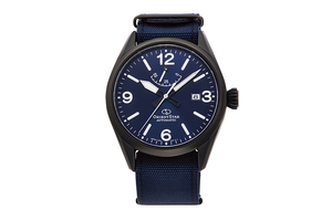 ORIENT STAR: Mechanical Sports Watch, Nylon & Nylon Strap - 41.omm (RE-AU0207L)