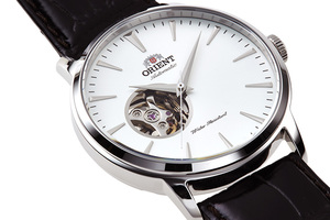 ORIENT: Mechanical Contemporary Watch, Leather Strap - 41.0mm (AG02005W)