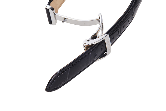 ORIENT: Cuarzo Clásico Reloj, Cuero Correa - 34.8mm (RA-KA0006S)