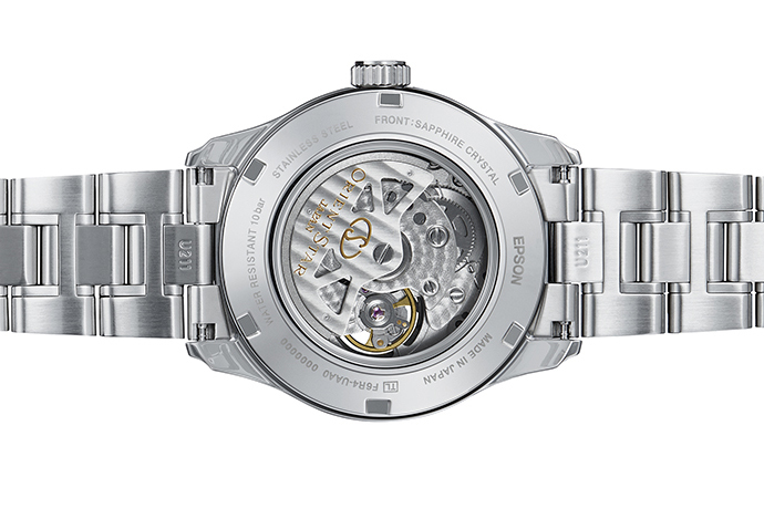 ORIENT STAR: Mechanical Contemporary Watch, Metal Strap - 39.3mm (RE-AT0001L)