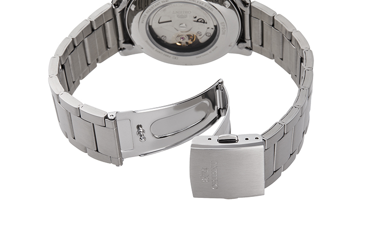 ORIENT: Mechanical Contemporary Watch, Metal Strap - 41.9mm (RA-AA0C01B)
