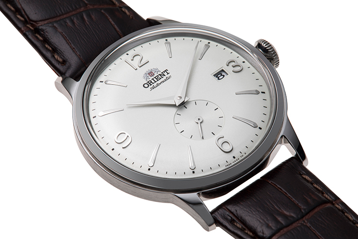 ORIENT: Mecánico Clásico Reloj, Cuero Correa - 40.5mm (RA-AP0002S)