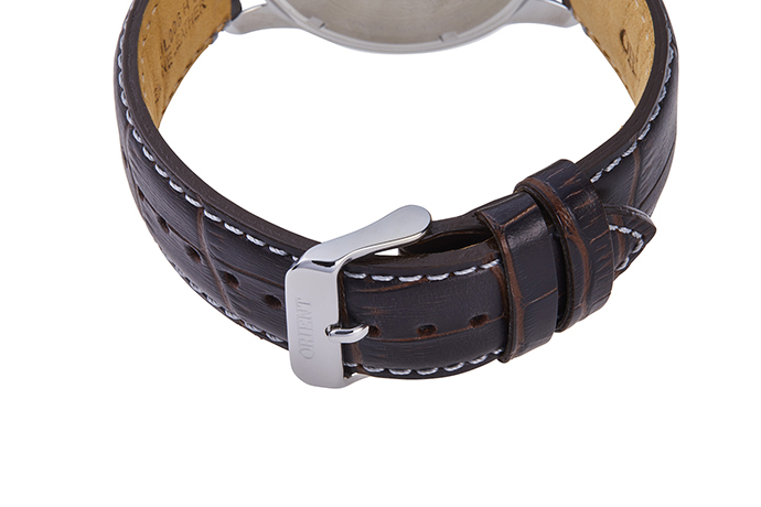 ORIENT: Quartz Sports Watch, Metal Strap - 42mm (RA-KV0006Y)