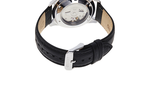 ORIENT: Mechanical Contemporary Watch, Leather Strap - 40.8mm (RA-AX0007L)