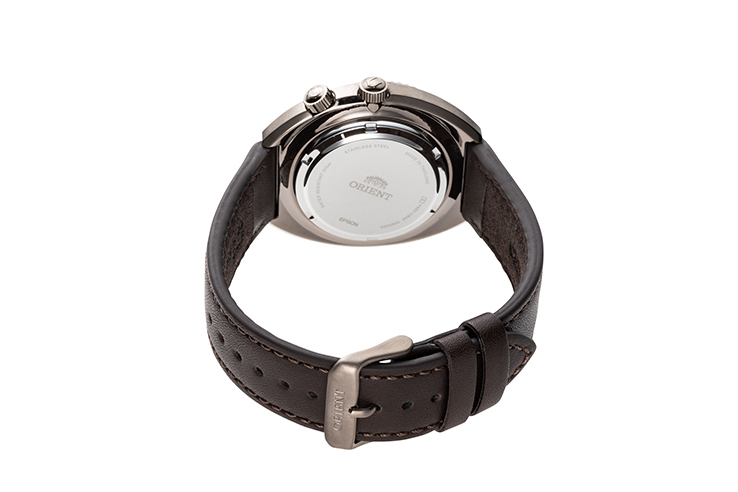 ORIENT: Mechanical Sports Watch, Leather Strap - 43.5mm (RA-AA0E06B)