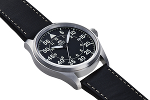 ORIENT: Mechanical Sports Watch, Leather Strap - 42.4mm (RA-AC0H03B)