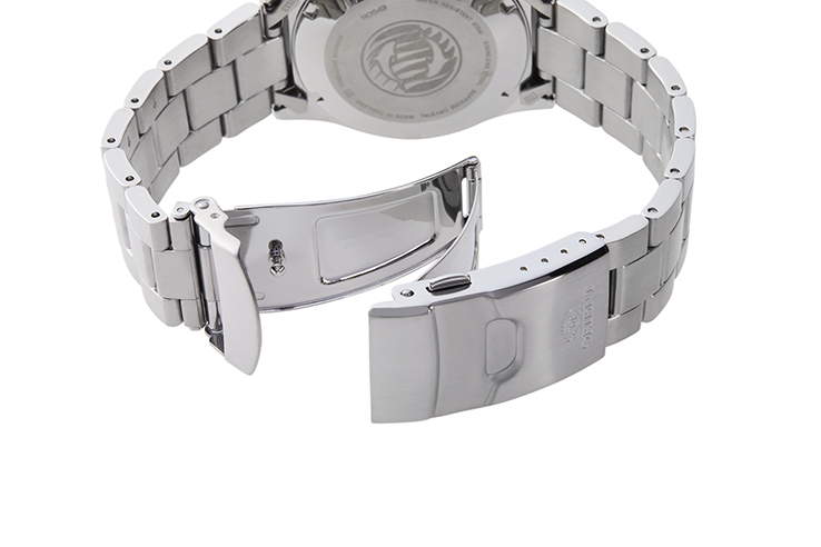 ORIENT: Mechanical Sports Watch, Metal Strap - 41.8mm (RA-AA0001B)