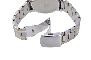 ORIENT: Quartz Sports Watch, Metal Strap - 42mm (RA-KV0003S)