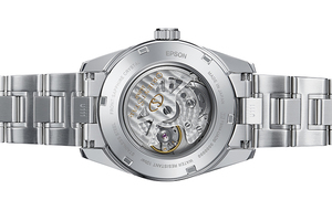 ORIENT STAR: Mechanical Contemporary Watch, Metal Strap - 38.5mm (RE-AU0005L)