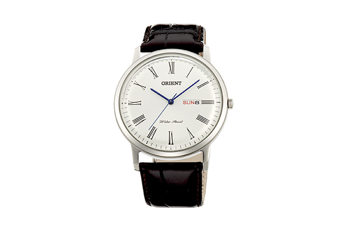 Orient: Cuarzo Clásico Reloj, Cuero Correa - 40.5mm (UG1R009W)