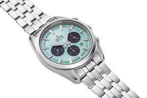 ORIENT: Quartz Contemporary Watch, Metal Strap - 40.0mm (RA-TX0304L)
