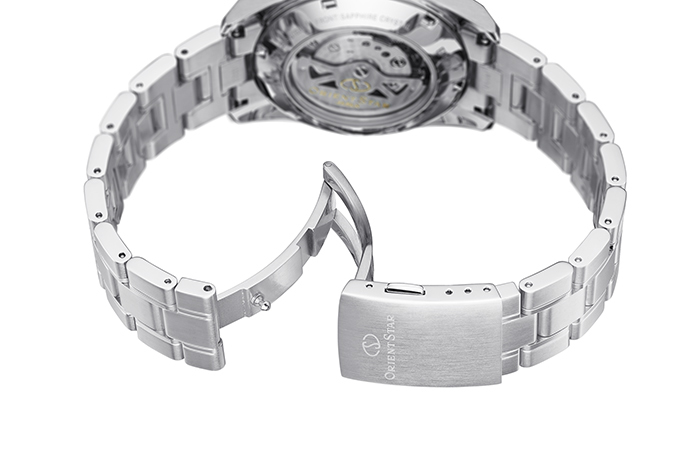 ORIENT STAR: Mechanical Contemporary Watch, Metal Strap - 38.5mm (RE-AU0006S)