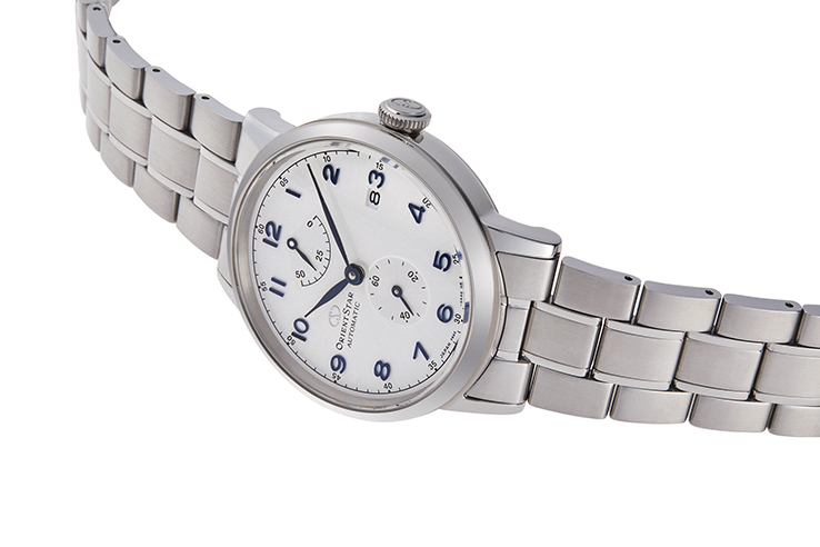 ORIENT STAR: Mechanical Classic Watch, Metal Strap - 38.7mm (RE-AW0006S)
