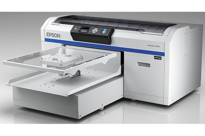 Epson presenta la nueva SureColor F2100, tecnología que imprime  directamente sobre la tela