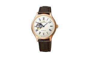 ORIENT STAR: Mechanical Classic Watch, Leather Strap - 30.5mm (RE-ND0003S)
