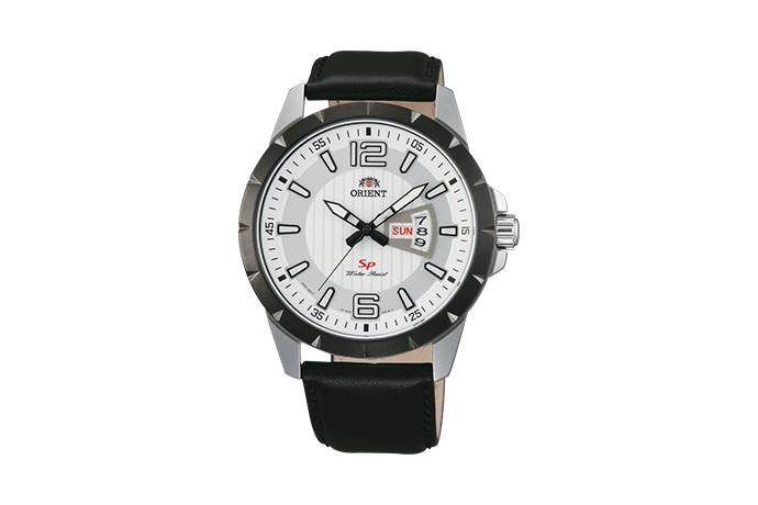 Orient: Cuarzo Sports Reloj, Cuero Correa - 43.0mm (UG1X003W)