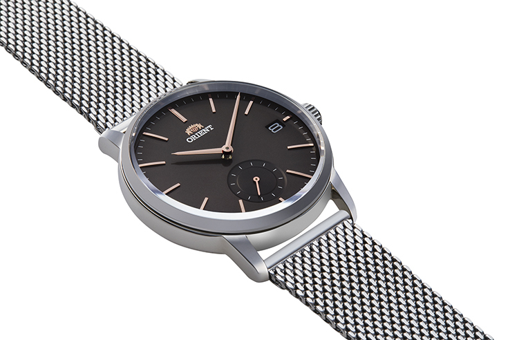 ORIENT: Quartz Contemporary Watch, Metal Strap - 39.0mm (RA-SP0005N)